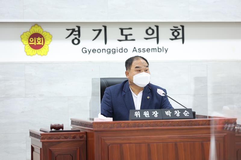 제354회 임시회 1차 여성가족평생교육위원회 사진 3