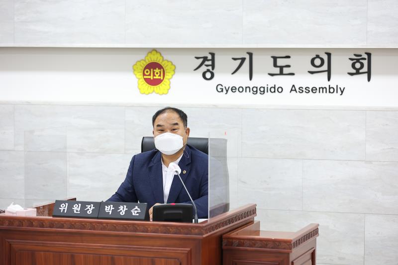 제354회 임시회 1차 여성가족평생교육위원회 사진 5