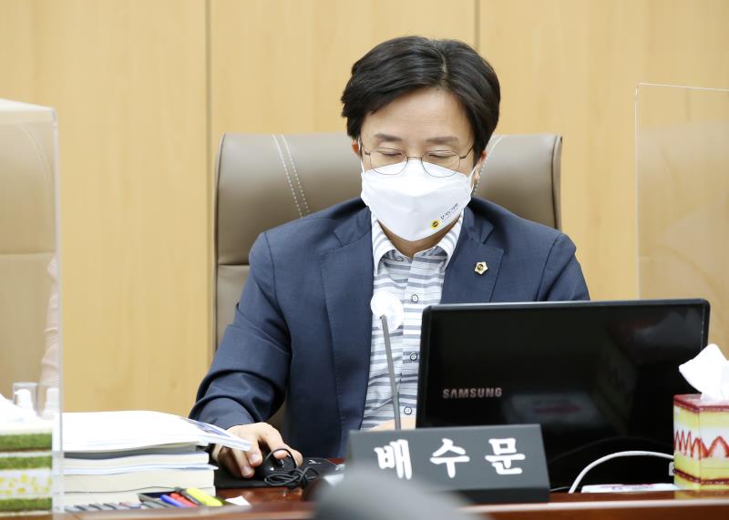 제354회 임시회 2차 교육행정위원회 사진 9
