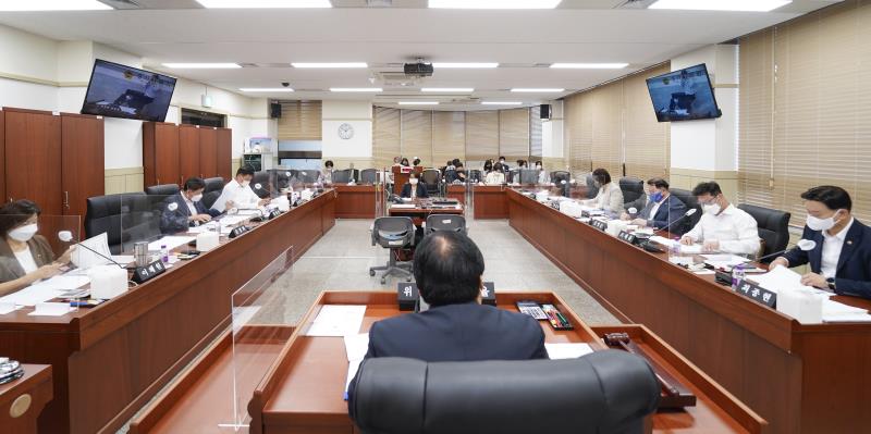 제354회 임시회 1차 보건복지위원회 사진 4