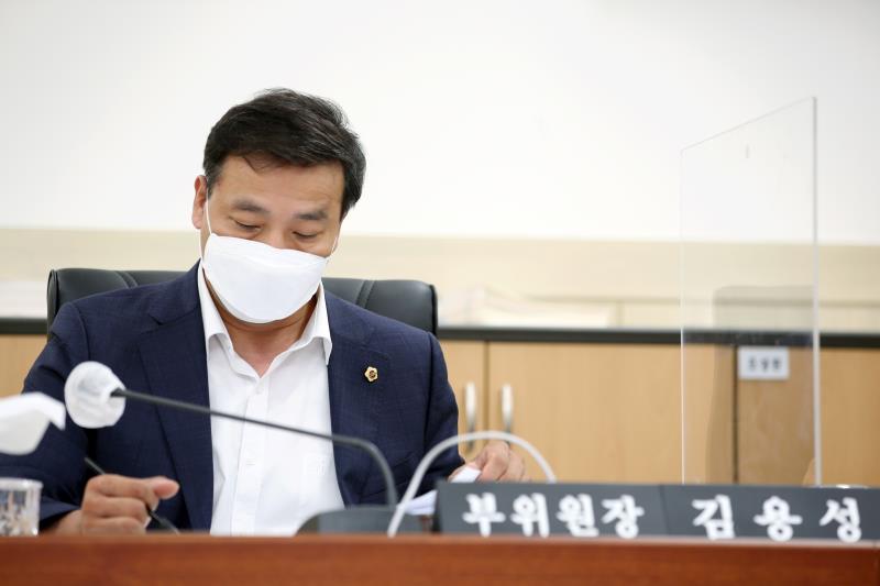 제354회 임시회 2차 여성가족평생교육위원회 사진 5