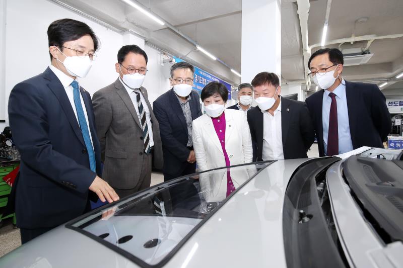 2021년 경기도의회 교육행정위원회 현장방문 사진 9