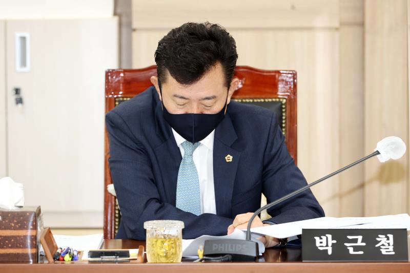 제354회 임시회 제1차 의회운영위원회 사진 9