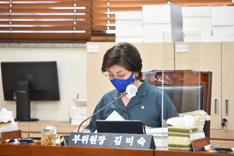 제354회 임시회 1차 의회운영위원회 사진 5