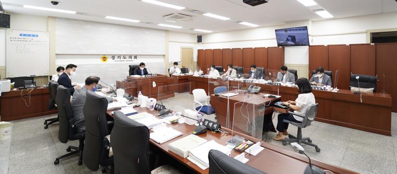 제354회 임시회 2차 보건복지위원회 사진 2