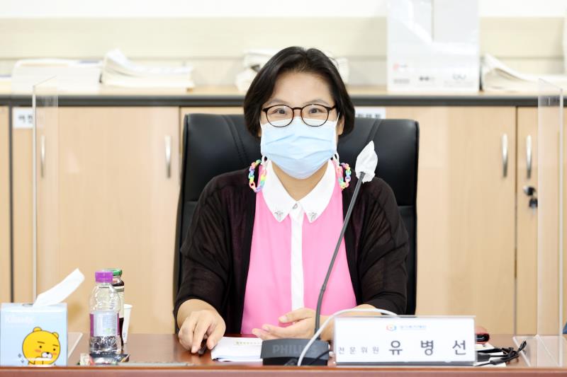 경기도 아동보호 및 복지 증진에 관한 조례 전부개정을 위한 토론회 사진 9