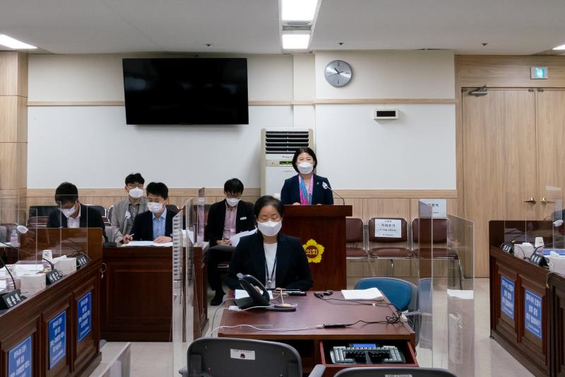 제355회 임시회 1차 건설교통위원회 사진 9