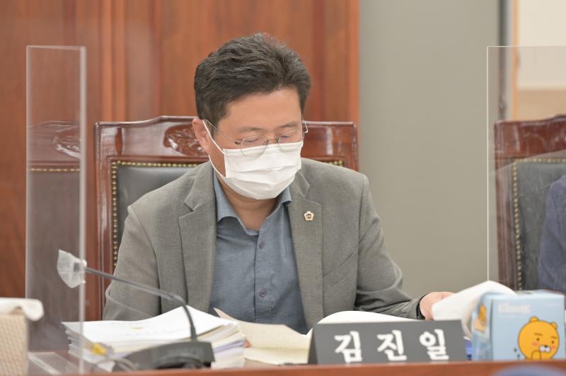 제355회 임시회 1차 도시환경위원회 사진 7