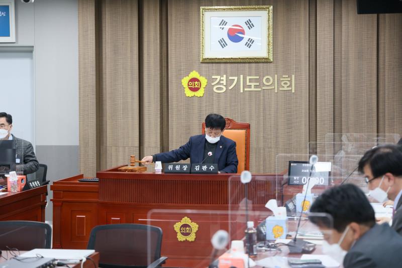 제358회 임시회 1차 안정행정위원회 사진 3