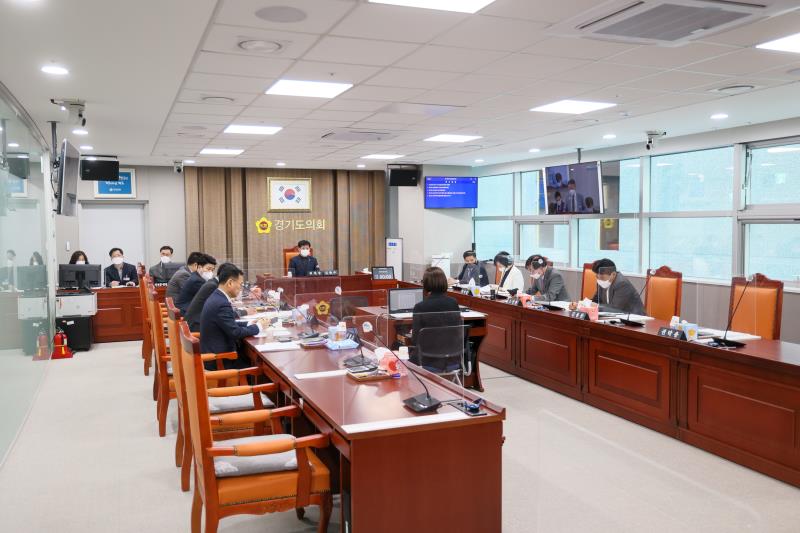 제358회 임시회 1차 안정행정위원회 사진 5