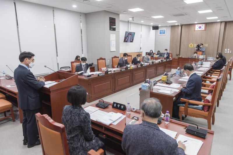 제358회 임시회 1차 기획재정위원회 사진 4