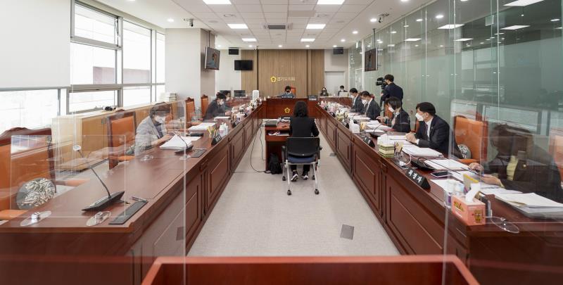 제358회 임시회 1차 교육기획위원회 사진 2