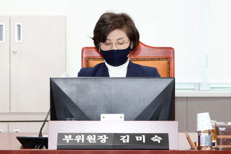 제358회 임시회 제1차 의회운영위원회 사진 7