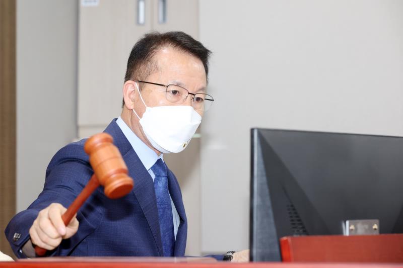 제358회 임시회 제1차 의회운영위원회 사진 9