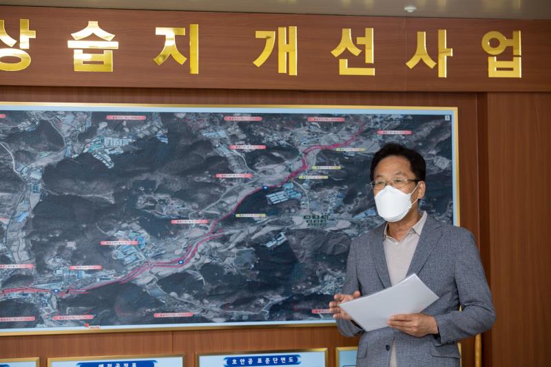 건설교통위원회  파주 동문천 수해상습지 개선사업현장 방문_7