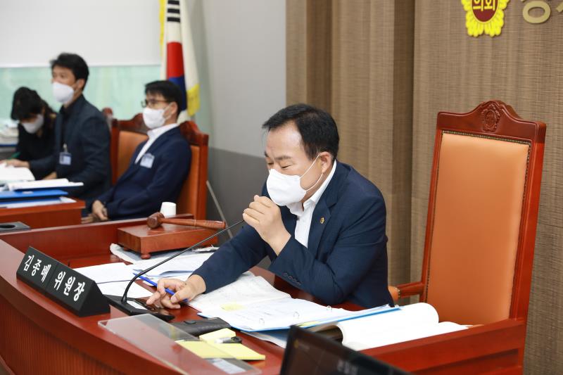 제363회 임시회 제1차 건설교통위원회 사진 9