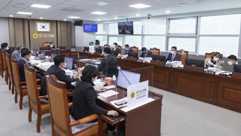 제363회 임시회 제1차 안전행정위원회 사진 3