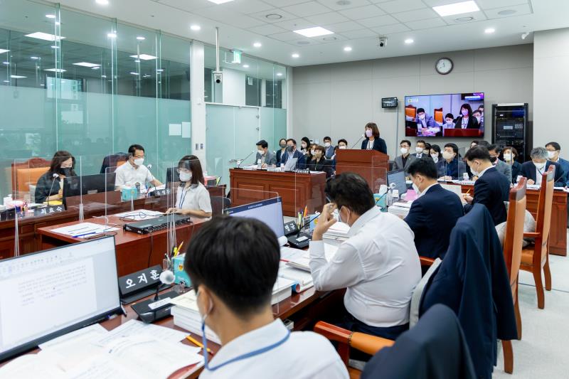 제363회 임시회 제1차 교육기획위원회 사진 9