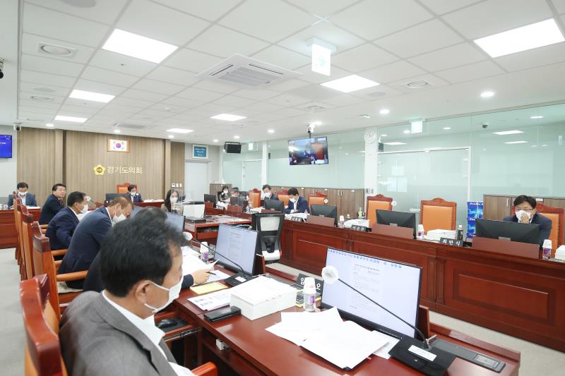 제363회 임시회 제1차 농정해양위원회 사진 3