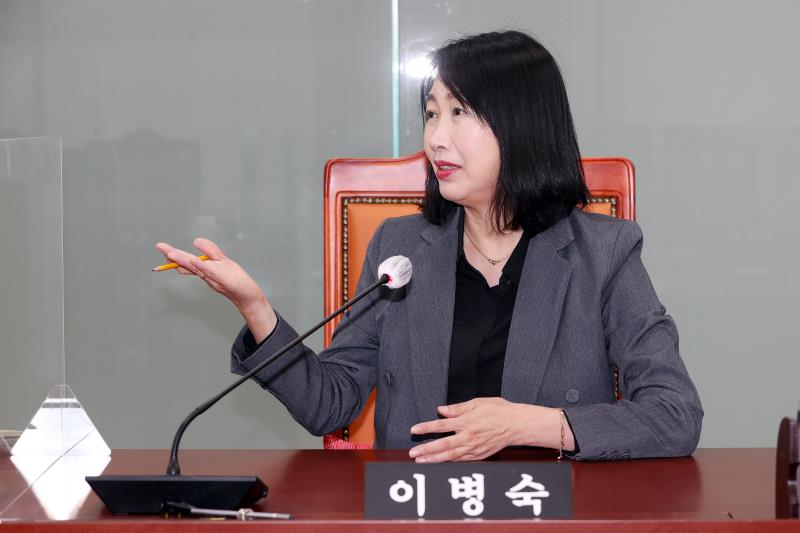 기획재정위원회 개인사진 촬영 사진 5