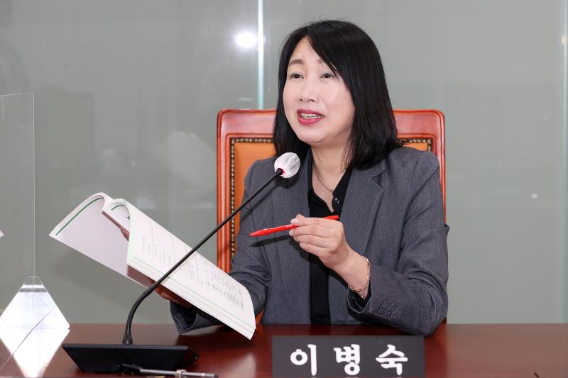 기획재정위원회 개인사진 촬영