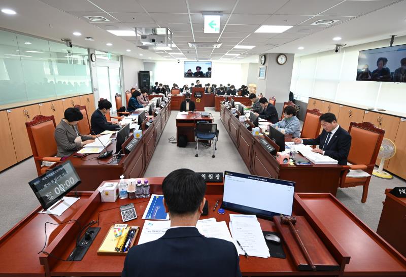 제366회 임시회 제1차 여성가족교육위원회_3