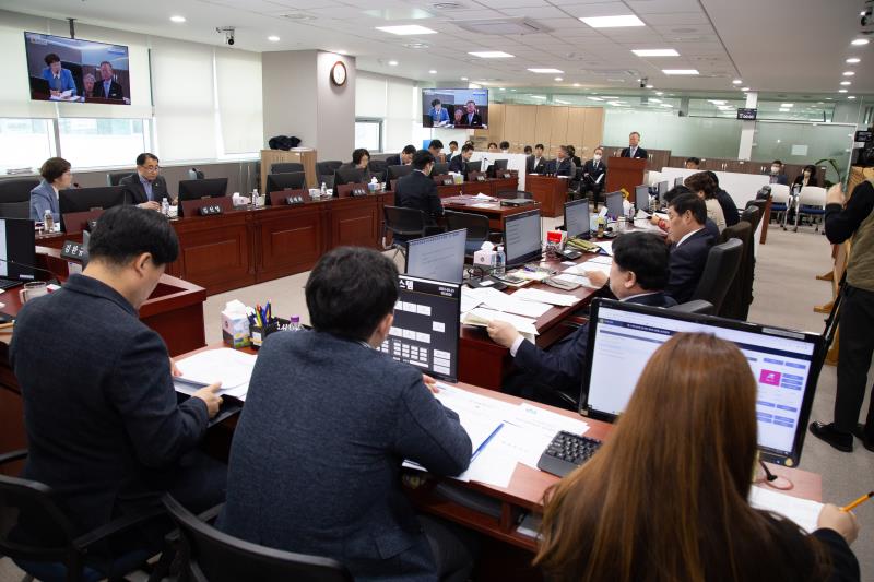 제367회 임시회 제1차 경제노동위원회  사진 4