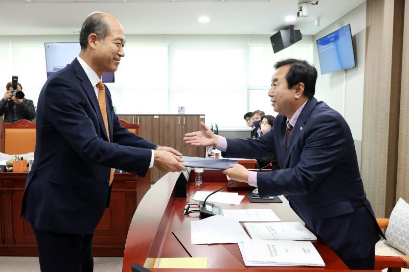 경기도농수산진흥원장 인사청문회 사진 8