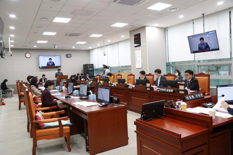 제368회 임시회 제1차 기획재정위원회 사진 4