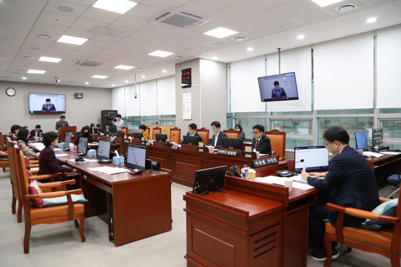 제368회 임시회 제1차 기획재정위원회 사진 5