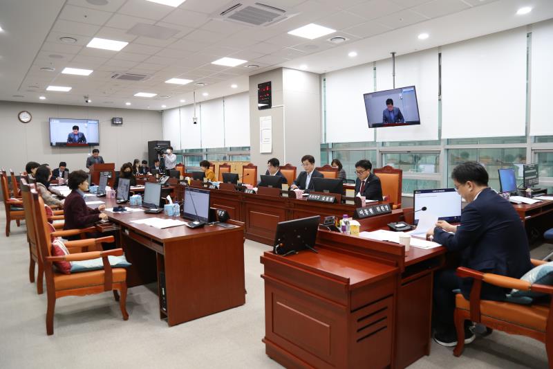 제368회 임시회 제1차 기획재정위원회 사진 6