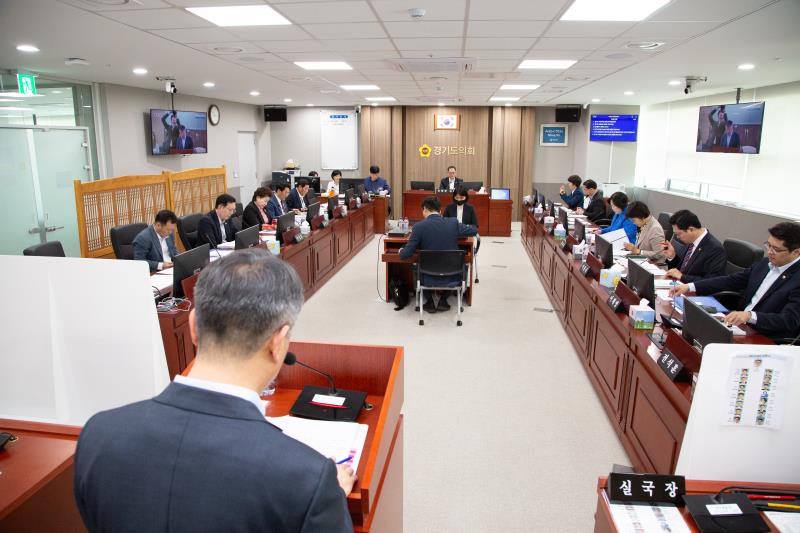 제368회 임시회 제1차 경제노동위원회 사진 7