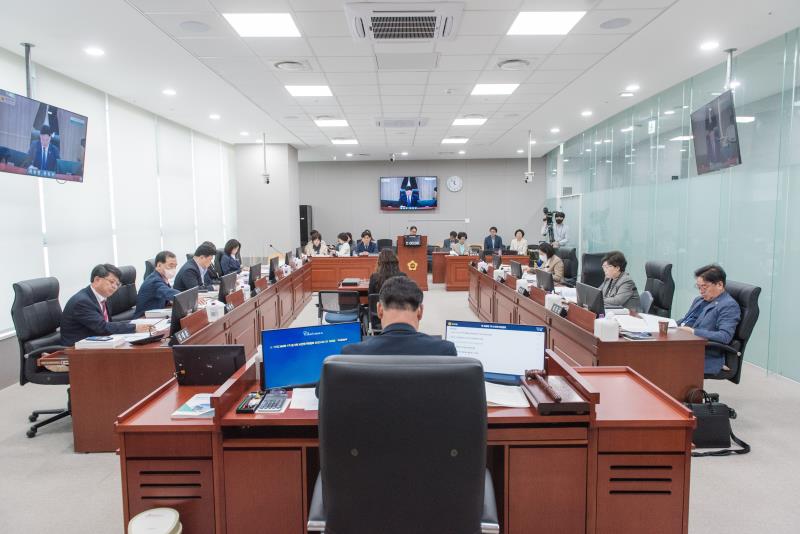 제368회 임시회 제1차 보건복지위원회 사진 2