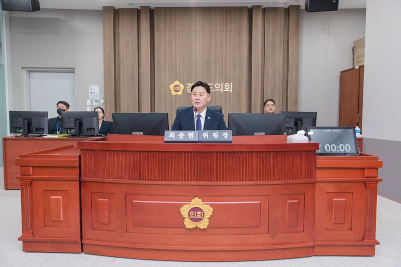 제368회 임시회 제1차 보건복지위원회 사진 5