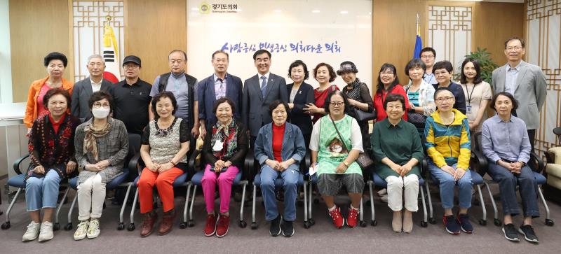 원미노인복지관 관계자 접견 및 견학 사진 8