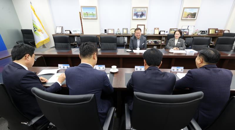 경기도의회 경기북부특별자치도 설치 특별위원회 파주시장 정담회_8