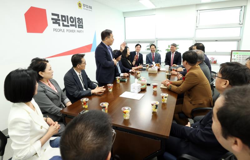 경기도의회 국민의힘 대표단 칼빈대학교 학생 접견_2