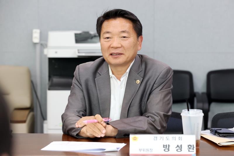 2024년 경기도의회사무처 정책연구용역 착수보고회_10