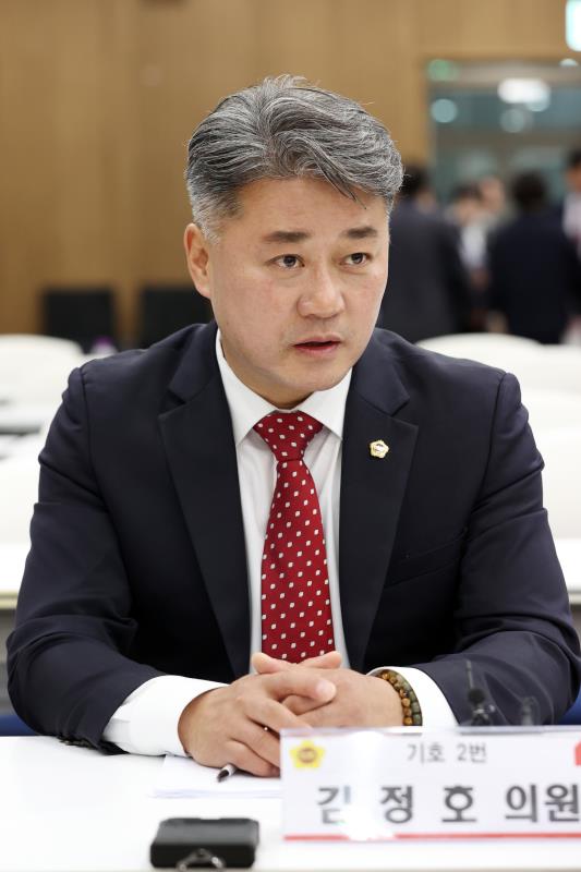 경기도의회 국민의힘 김정호 대표의원 출입기자단 인터뷰_2