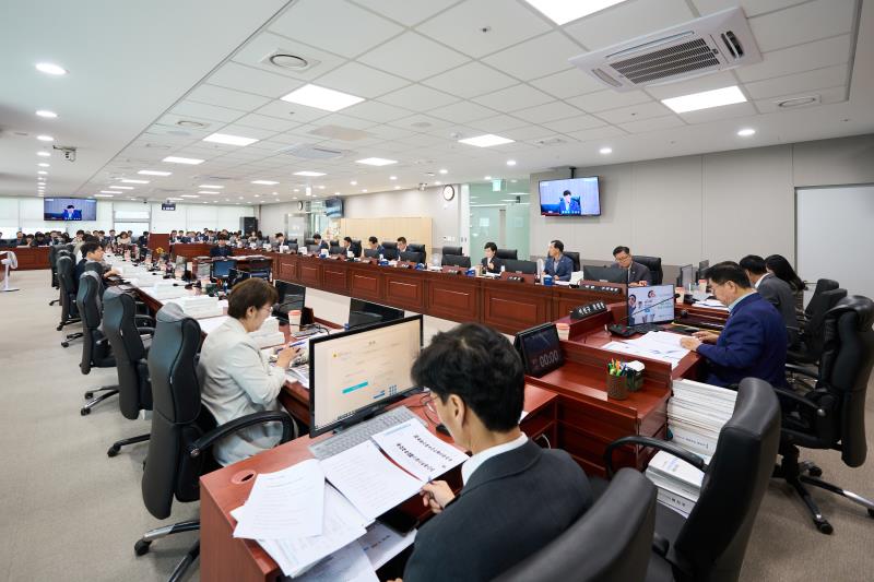 제375회 정례회 제1차 예산결산특별위원회_8