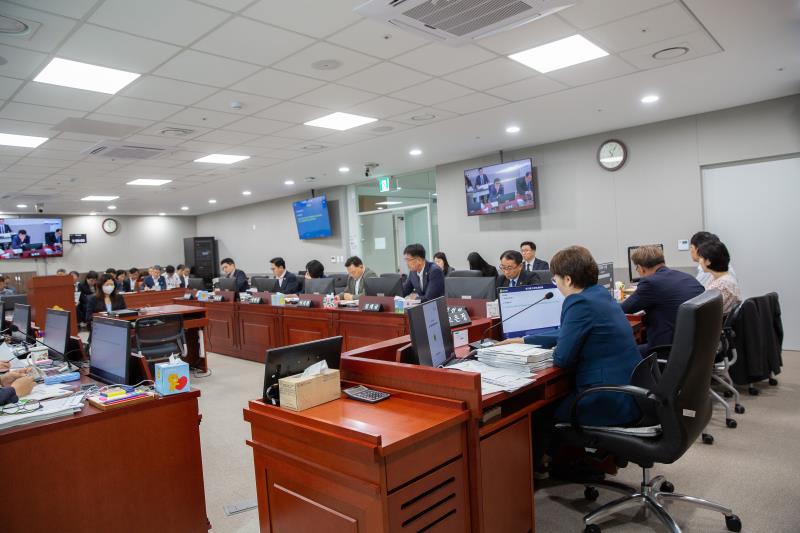 제376회 임시회 제1차 경제노동위원회_8