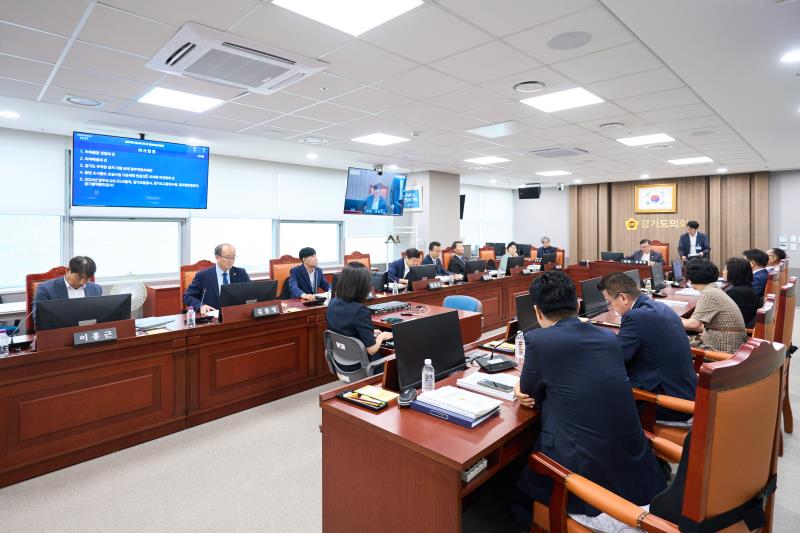 제376회 임시회 제1차 건설교통위원회_3