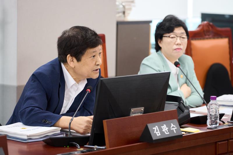 제376회 임시회 제1차 건설교통위원회_8