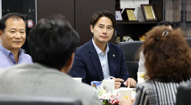 황대호 문화체육관광위원장 주민자치위원회 접견 및 견학_5