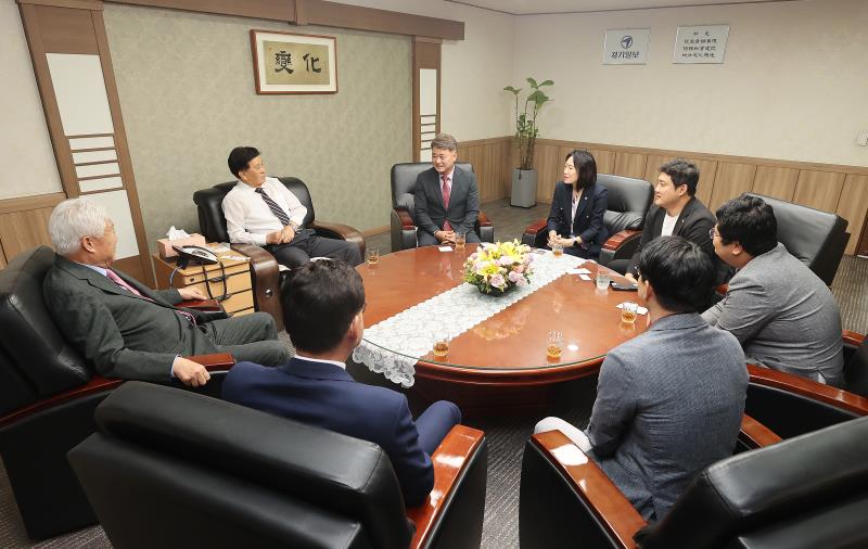 경기도의회 국민의힘 대표단 언론사 방문_5