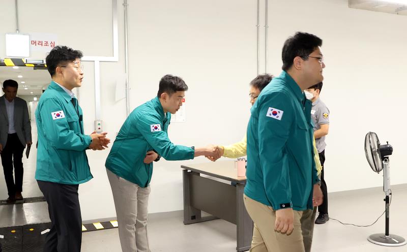 국민의힘 대표단 도청 교육청 을지훈련장 참관 및 격려_7