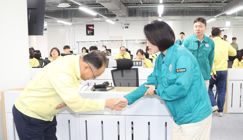 국민의힘 대표단 도청 교육청 을지훈련장 참관 및 격려_8
