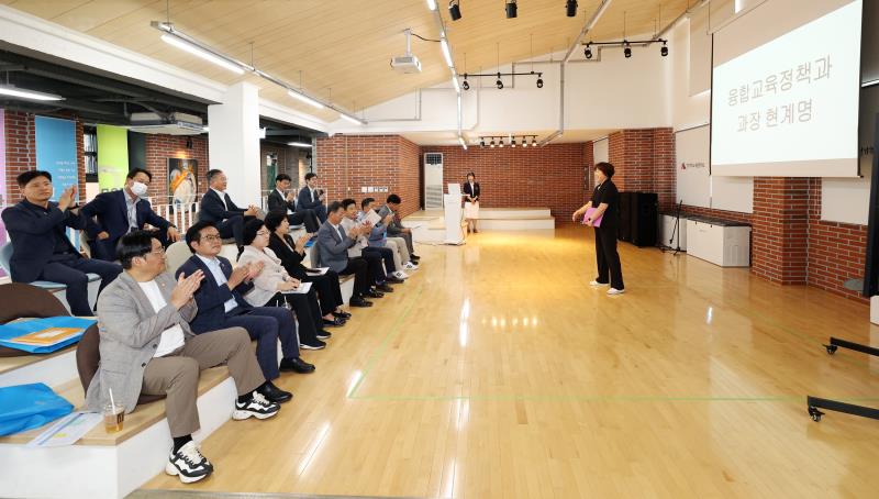 경기도의회 경기도교육청 예산결산특별위원회 현장방문_2