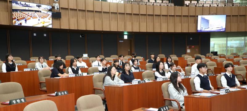 청소년 의회교실 이천중학교 사진 2