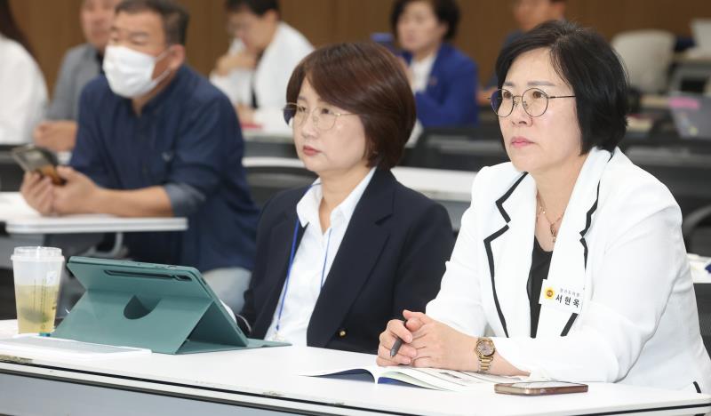 지역경제순환경제 한.영 국제포럼_2